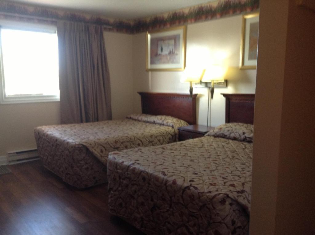 Richard Lake Motel Coniston Номер фото